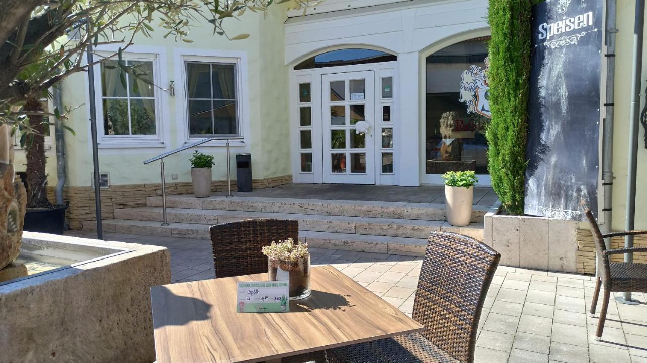 Hotel Speeter Weisenheim am Berg Eksteriør bilde